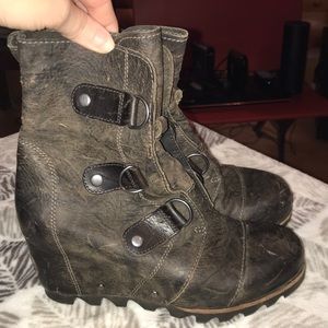 Sorel Joan of Arc Wedge Bootie size 6